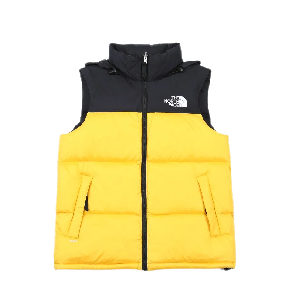 Style number: Y 85 💰P245 [North Face Vest] The North Face｜North Face Nuptse 1996 Classic Down Vest/North Face Vest [Yellow] ❶The embroidery uses imported Tajima Embroidery Ten Thousand Needle Embroidery, imported No. 7 needles, and Japanese Queen Embroidery Thread to ensure that each word is full of work and has a clear three-dimensional sense. ❷Filled with national standard 90 goose down, it has better thermal insulation performance, is not lightweight, and has good fluff recovery after compression! ❸Original custom-made 40D plaid four-level waterproof fabric. The inner liner is made of 40T high-density gallbladder to prevent lint and ensure the feel and bulk. The inner lining is made of nylon double-layer sealing design, which will not cause any lint. The adjustable hem with built-in drawstring buckle can prevent wind and cold! ❹The zipper is customized by YKK Yoshida, with clear engraving and perfect smooth texture. ❺Accessories and buttons are made of the same copper core spring as the original [non-commercial iron core spring] Sizes: XS S M L XL XXL Color: White Violent Orange Navy Blue Black Red Yellow Pink Metallic Gray Burgundy Green Montreal Blue Matcha Green Sky Blue Wheat